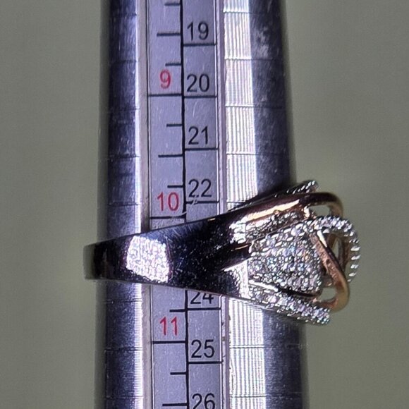 Cluster Ring With Rose Golden & Silvery Twist Design Size 10.25 (NWOT)‎ - Picture 6 of 6